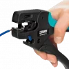 Abisolierwerkzeug WIREFOX 10 in Hand